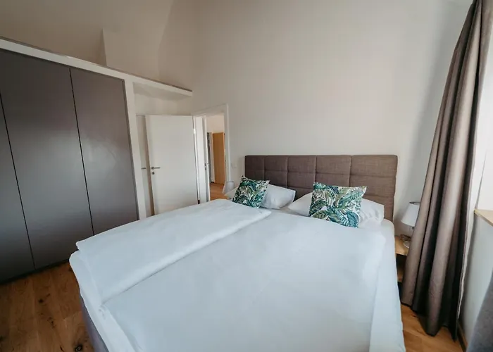 An Der Lage * Spielfeld